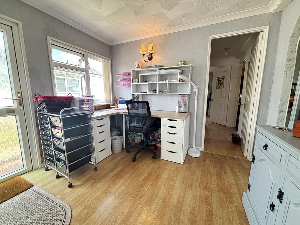 Dining Room.JPG