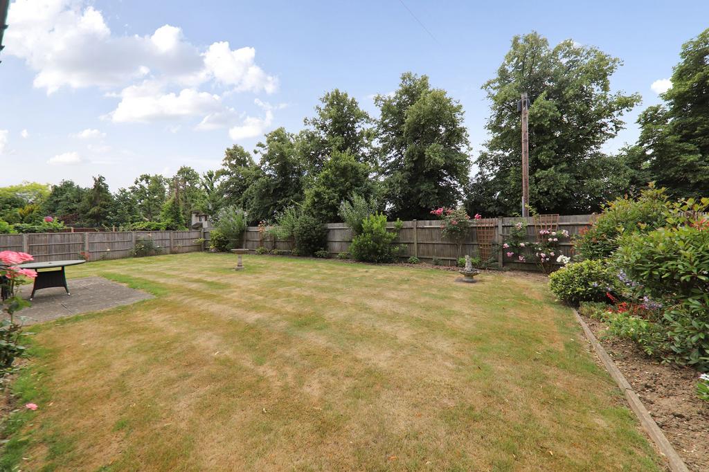 Garden (4)(E)