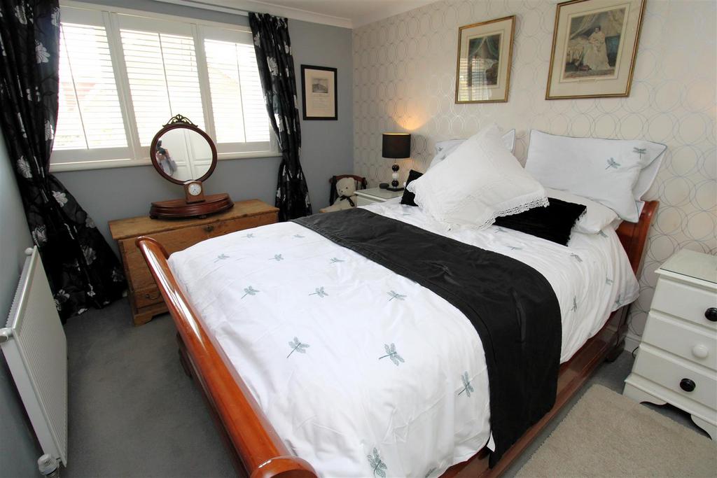 Bed 2.JPG