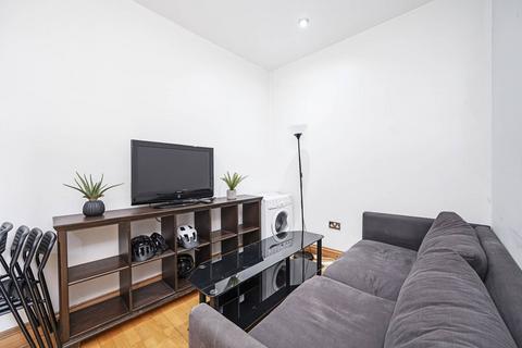 White Horse Lane, Stepney, London, E1