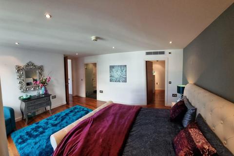 2 bedroom apartment for sale, Clowes Street, Salford M3
