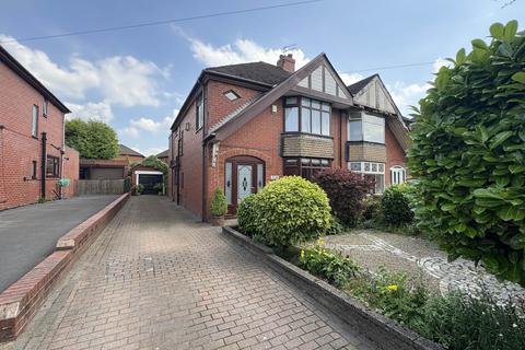5 bedroom semi-detached house for sale, Ripponden Road, Oldham