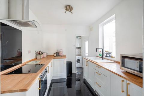 3 bedroom terraced house for sale, Palmer Road, Gorleston
