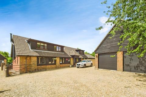 5 bedroom detached house for sale, Grange Road, Southampton SO31