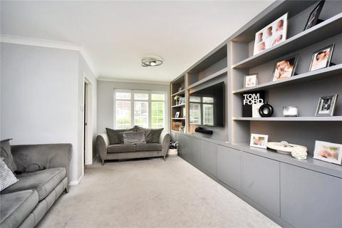 32 The Driftway, Banstead, SM7 1LX