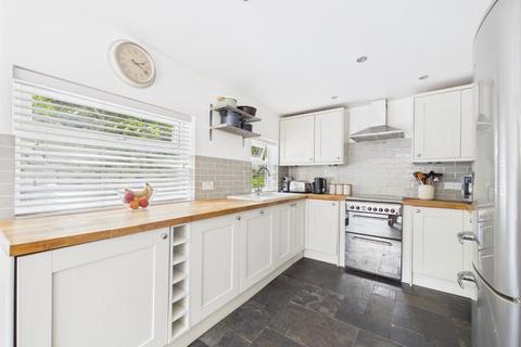 undefined, Yeoman Street, Matlock DE4