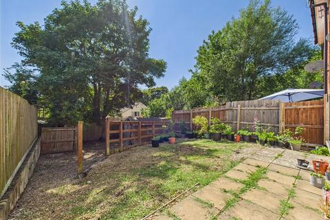 3 bedroom end of terrace house for sale, Awebridge Way, Gloucester, Gloucestershire, GL4