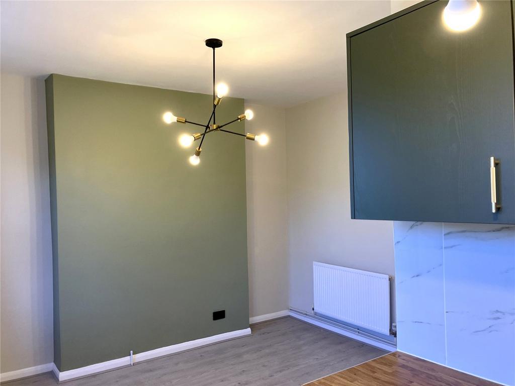 Apartment in London - View 3