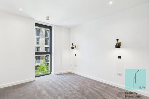1 bedroom apartment to rent, 3 Boxwood Gardens, London E1W