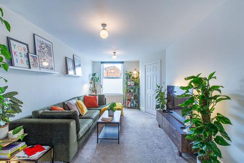 55 Wakefield Road, Drighlington, Bradford, BD11 1DH