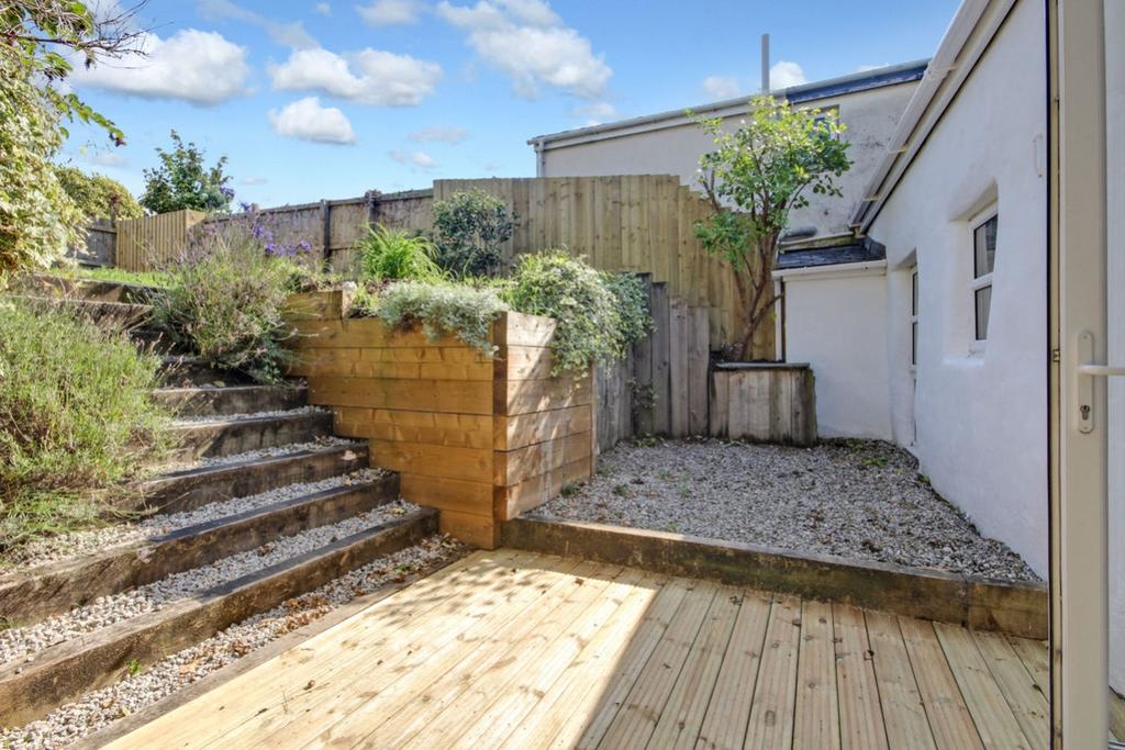Garden 3
