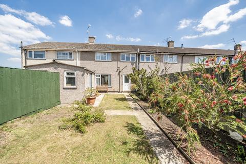 3 bedroom terraced house for sale, Carstairs Avenue, Park South, Swindon, SN3