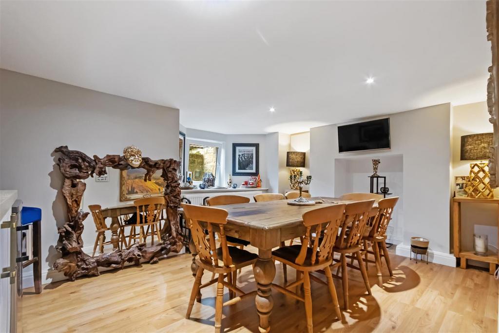 Ground floor family dining room