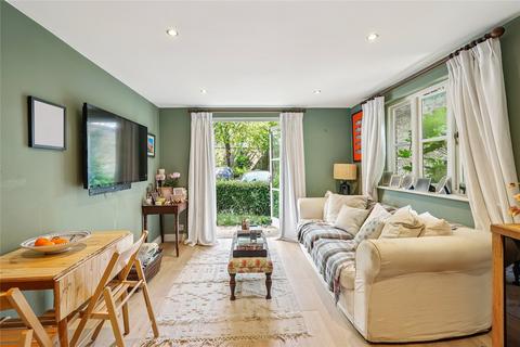 Brompton Park Crescent, Fulham, London, SW6