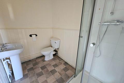 1 bedroom apartment for sale, Martello Court, St. Martins Crescent