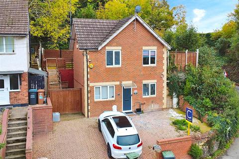 4 bedroom detached house for sale, Primrose Hill, Kings Langley WD4