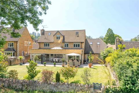 7 Cherry Orchard Close, Chipping Campden, GL55 6DH