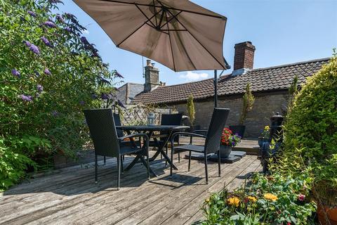 undefined, Tutton Hill, Colerne, Chippenham