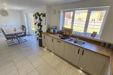 4 bedroom detached house for sale, Burrows Drive, Bingham