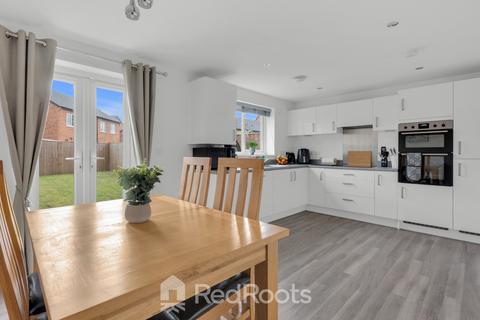 4 bedroom semi-detached house for sale, Riverside Lane, Doncaster DN2