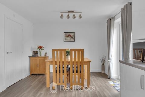 4 bedroom semi-detached house for sale, Riverside Lane, Doncaster DN2