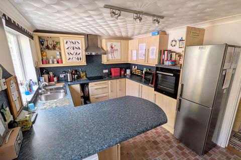 undefined, Ridgeovean, Penzance TR18