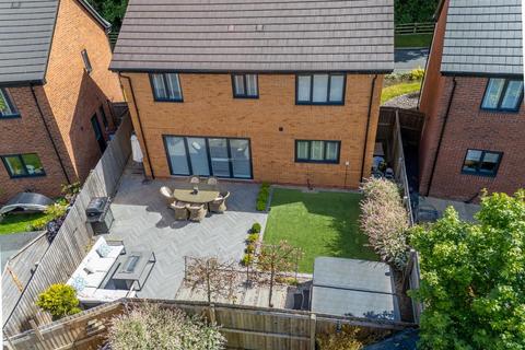 4 bedroom detached house for sale, Delta Crescent, Westbrook WA5