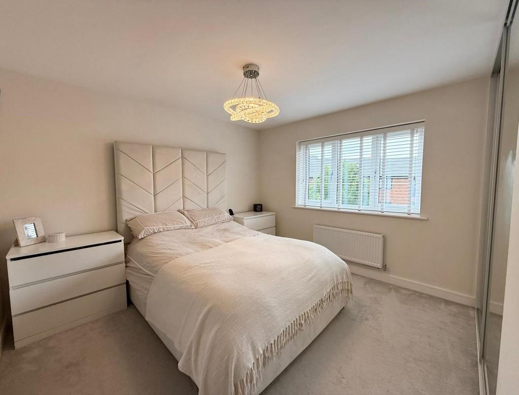 Main bedroom