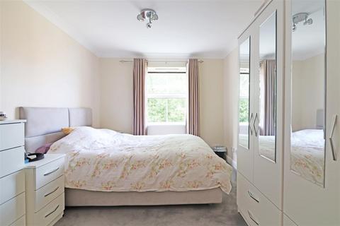 undefined, Chapel Road, Redhill