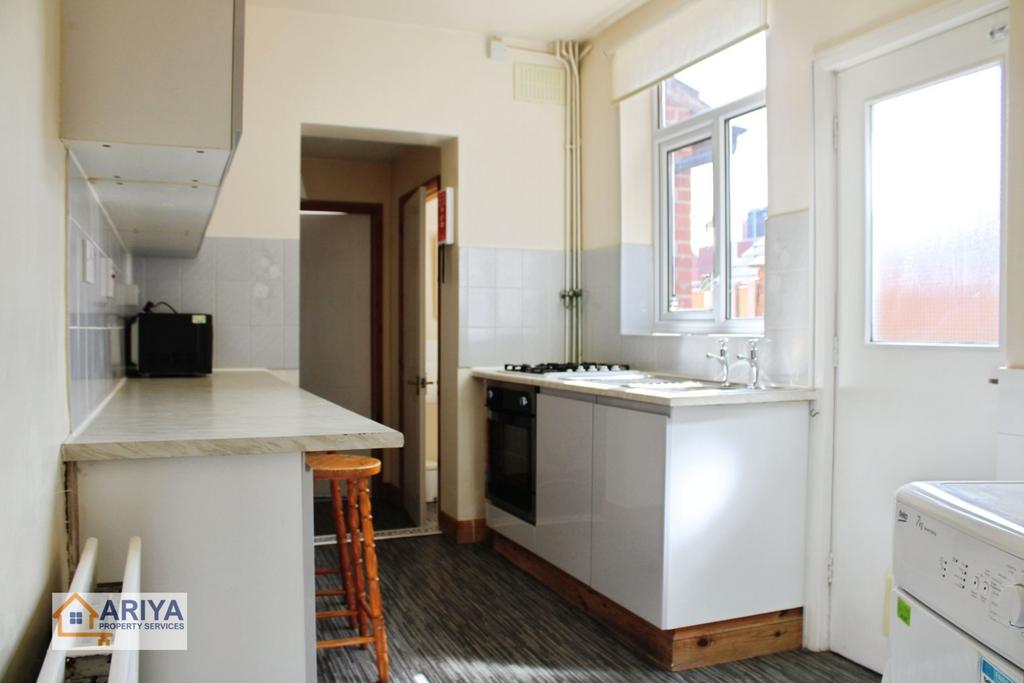 House in Leicester - View 4