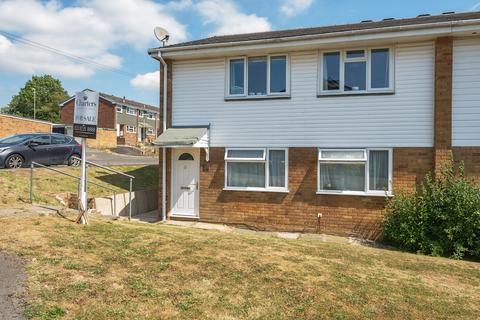2 bedroom maisonette for sale, Milford Gardens, Chandler's Ford, Eastleigh, Hampshire, SO53