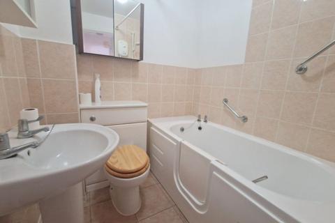 1 bedroom ground floor flat for sale, Long Causeway, Exmouth, EX8 1TS