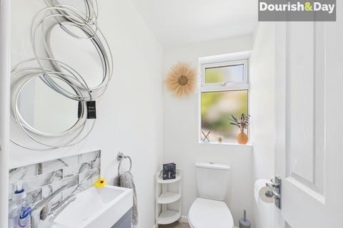 32 Trinity Rise, Stafford, ST16 1RX