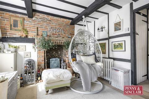 2 bedroom terraced house for sale, High Street, Wargrave