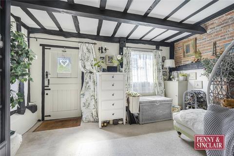 2 bedroom terraced house for sale, High Street, Wargrave