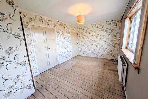 4 Abbots Avenue, Kilwinning, KA13 6BZ