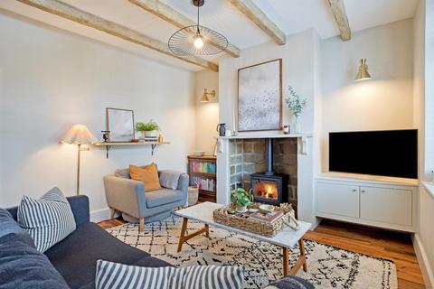 6 North Parade, Burley In Wharfedale, Ilkley, LS29 7JR