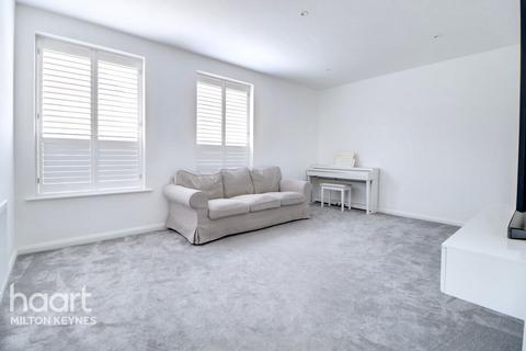 4 bedroom detached house for sale, Harris Way, Glebe Farm