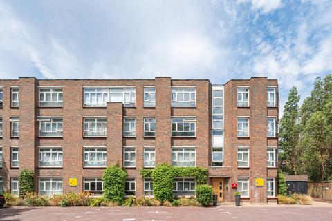 undefined, Montpelier Row, Blackheath, London, SE3