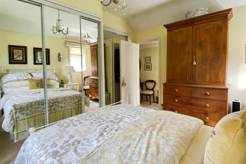 1 bedroom flat for sale, Radbrook Road, Shrewsbury