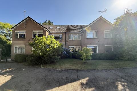 3 bedroom maisonette to rent, Hewett Close, HA7