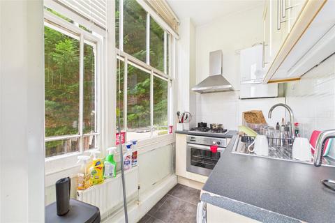 1 bedroom apartment to rent, Trinity Place, Windsor, Berkshire, SL4