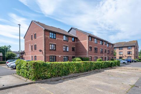 109 Lowry Crescent, Mitcham, CR4 3NX