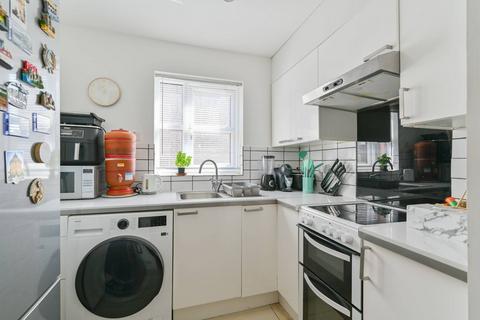 109 Lowry Crescent, Mitcham, CR4 3NX