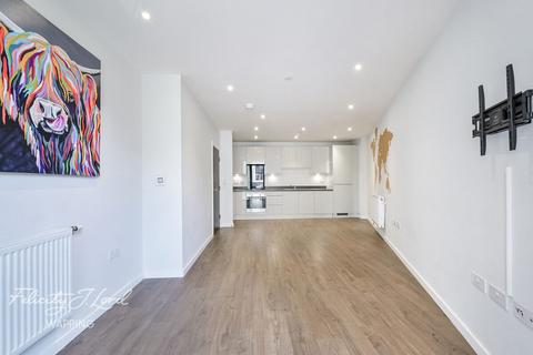 Bridle Mews, London E1