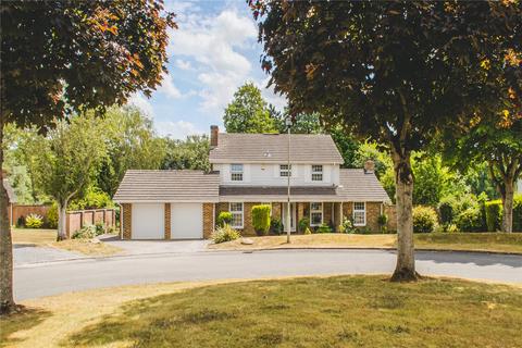 4 bedroom detached house for sale, Brettingham Gate, Swindon SN3