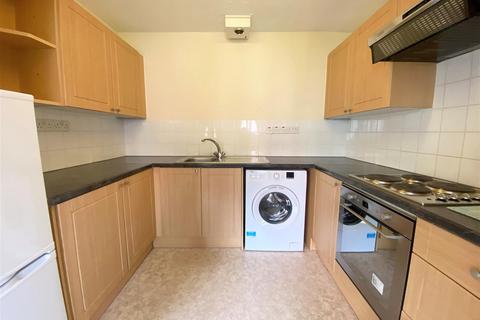 2 bedroom apartment to rent, Waterside, Exeter