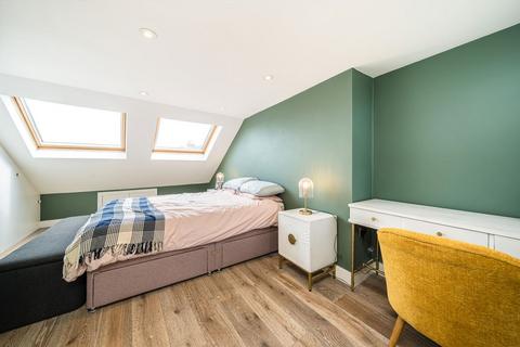 4 bedroom semi-detached house for sale, Underhill Road, London SE22