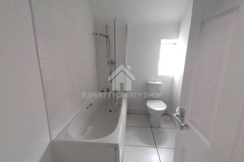 undefined, *AVAILABLE NOW*Room 6.  Carlton Road, Worksop