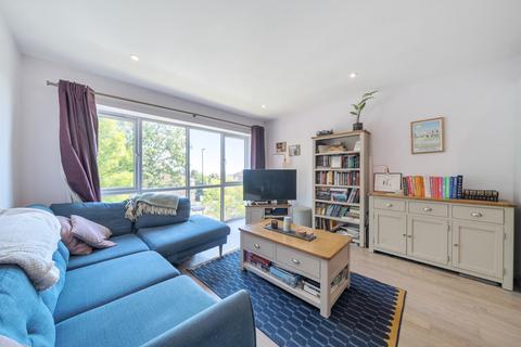 2 bedroom apartment for sale, South Norwood Hill, London, SE25